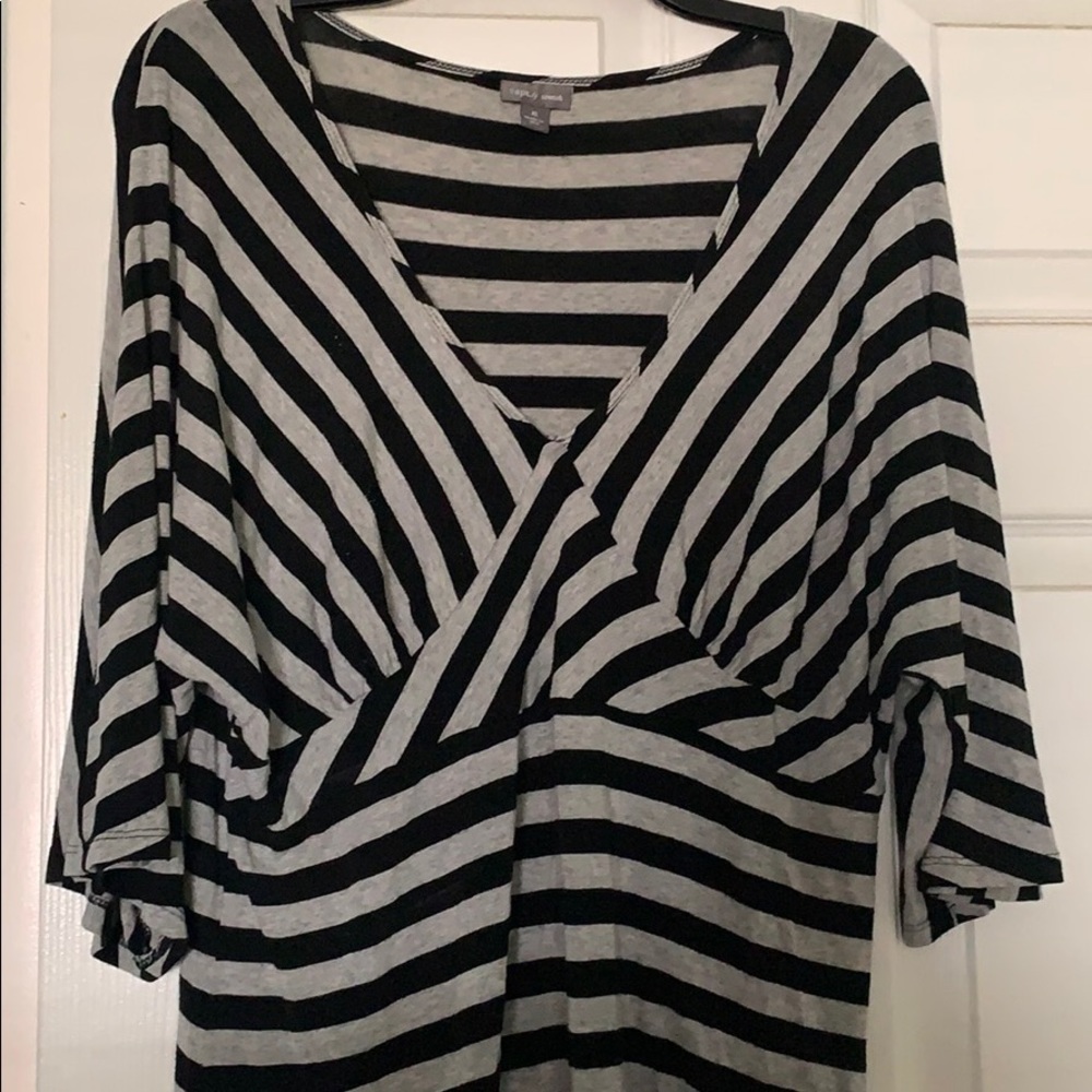 Extremely flattering striped top